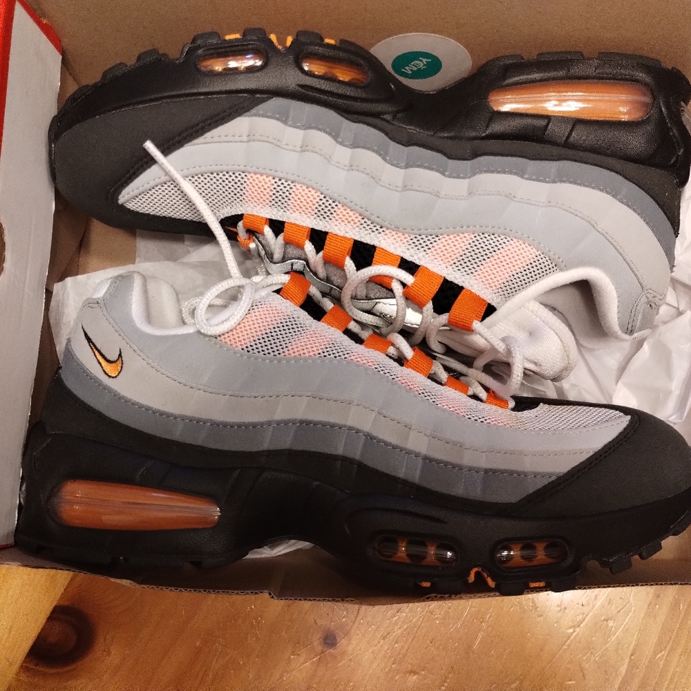 NIKE AIR MAX 95 OGWHITE/BRIGHT MANDARINBLANC/GRISLOUP/MANDARIN